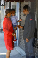 PEOPLE - Papi-Tag: Tyga verbringt Zeit mit Sohnemann King Cairo