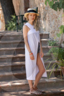 Rosetta Getty: Poolside Picnic in Tuscany, Villa in Tuscan Hills, Tuscany, Italy - 03 Jul 2016