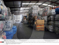 SELECT - Kleiderberge für Annabelle