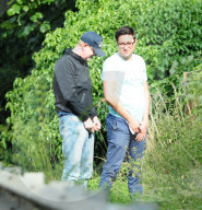 EXKLUSIV - Chris Evans muss mal für kleine Jungs