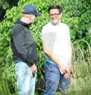 EXKLUSIV - Chris Evans muss mal für kleine Jungs