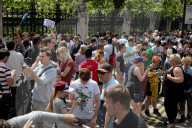 FEATURE - Londoner Jugend im Pokemon Go Fieber