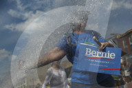 NEWS - Philadelphia: Friedliche Demonstration zum Auftakt des demokratischen Parteitags