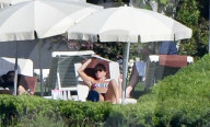 EXKLUSIV - Jennifer Aniston geniesst Ferien in Ravello