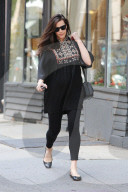 PEOPLE - Liv Tyler in West Village unterwegs