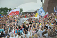 NEWS - Papst Franziskus zu Besuch in Polen