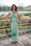 PEOPLE - Promis an der ISA Gala an den Salzburger Festspielen