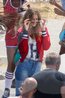 PEOPLE - Gigi Hadid in voller Aktion für ein Tommy Hilfigre Shooting