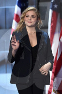 PEOPLE - Chloe Grace Moretz goes for Hillary am DNC in Philadelphia