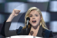 PEOPLE - Chloe Grace Moretz goes for Hillary am DNC in Philadelphia