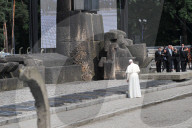 NEWS - Polen: Papst Franziskus besucht das Vernichtungslager Auschwitz 