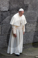NEWS - Polen: Papst Franziskus besucht das Vernichtungslager Auschwitz 