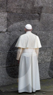 NEWS - Polen: Papst Franziskus besucht das Vernichtungslager Auschwitz 