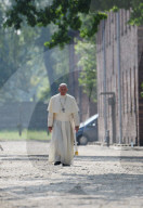 NEWS - Polen: Papst Franziskus besucht das Vernichtungslager Auschwitz 