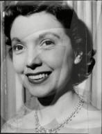 PEOPLE - Sylvia Peters im Alter von 90 Jahren gestorben