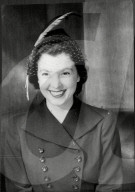 PEOPLE - Sylvia Peters im Alter von 90 Jahren gestorben