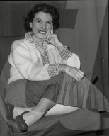 PEOPLE - Sylvia Peters im Alter von 90 Jahren gestorben