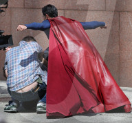 PEOPLE - Tyler Hoechlin spielt Superman in "Supergirl"