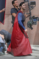 PEOPLE - Tyler Hoechlin spielt Superman in "Supergirl"