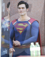 PEOPLE - Tyler Hoechlin spielt Superman in "Supergirl"