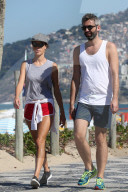 PEOPLE - Alessandra Ambrosio hält sich fit in Rio