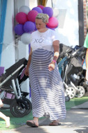 PEOPLE - Mindy Mann - Ex Gwen Stefani Nanny zeigt ihren Babybauch
