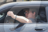EXKLUSIV - Peter Facinelli macht Zigipause in Beverly Hills