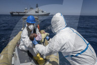 NEWS - Italien: Geburt auf einem Rettungsschiff vor Sizilien gerettet