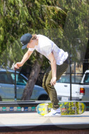 EXKLUSIV - Brooklyn Beckham zeigt sein können auf dem Skateboard