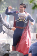PEOPLE - Hat Superman alias Tyler Hoechlin hier zu weit ausgeholt?
