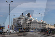 FEATURE - Schwimmendes Hotel: "Mein Schiff" in Polen
