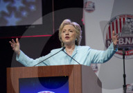 NEWS - USA: Hillary Clinton spricht an einer Journalisten Convention 