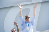 PEOPLE - König Willem Alexander eifert in Rio mit den Ruderern mit