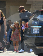 PEOPLE - David Beckham mit Harper in LA unterwegs mit Harper