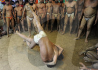 FEATURE - Indien: Wrestling in Allahabad