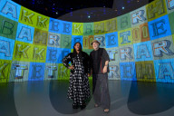 FEATURE - 'Curtain Call' von Ron Arad im Roundhouse in London