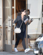 PEOPLE - Maria Schriver geht shopping zusammen mit Ihre Tochter Katherine in Beverly Hills