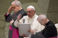 NEWS - Rom: Papst Franziskus zum Anfassen