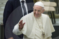 NEWS - Rom: Papst Franziskus zum Anfassen