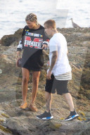 EXKLUSIV - Justin Bieber und Sofia Richie 'hängen zusammen' am Laguna Beach