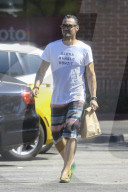 PEOPLE - Brian Austin Green: Freude im 'Aloha Spirit' über die Geburt seine Sohnes Journey River