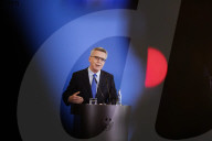 NEWS - Berlin: Thomas de Maiziere zu geplanten Sicherheits-Massnahmen