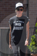 EXKLUSIV - Kristen Stewart mit Alicia Cargil in Los Feliz unterwegs