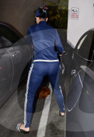 PEOPLE - Katy Perry's Hund flieht aus dem Auto