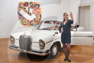 PEOPLE - Autoversteigerung: Sotheby's zeigt drei 'Ikonenoldtimer'