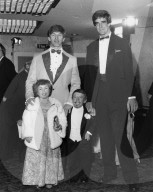 PEOPLE - Kenny Baker ist im Alter von 81 Jahren gestorben