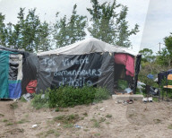 REPORTAGE - Architektur des Exodus - Fotoreportage dokumentiert Zelte im Flüchtlingslager