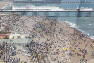 FEATURE - Sommer in Brighton Beach