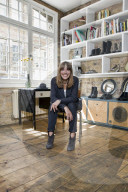 PORTRAIT - So wohnt Deborah Baker