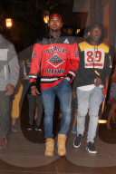 PEOPLE - Chris Brown unterwegs in LA